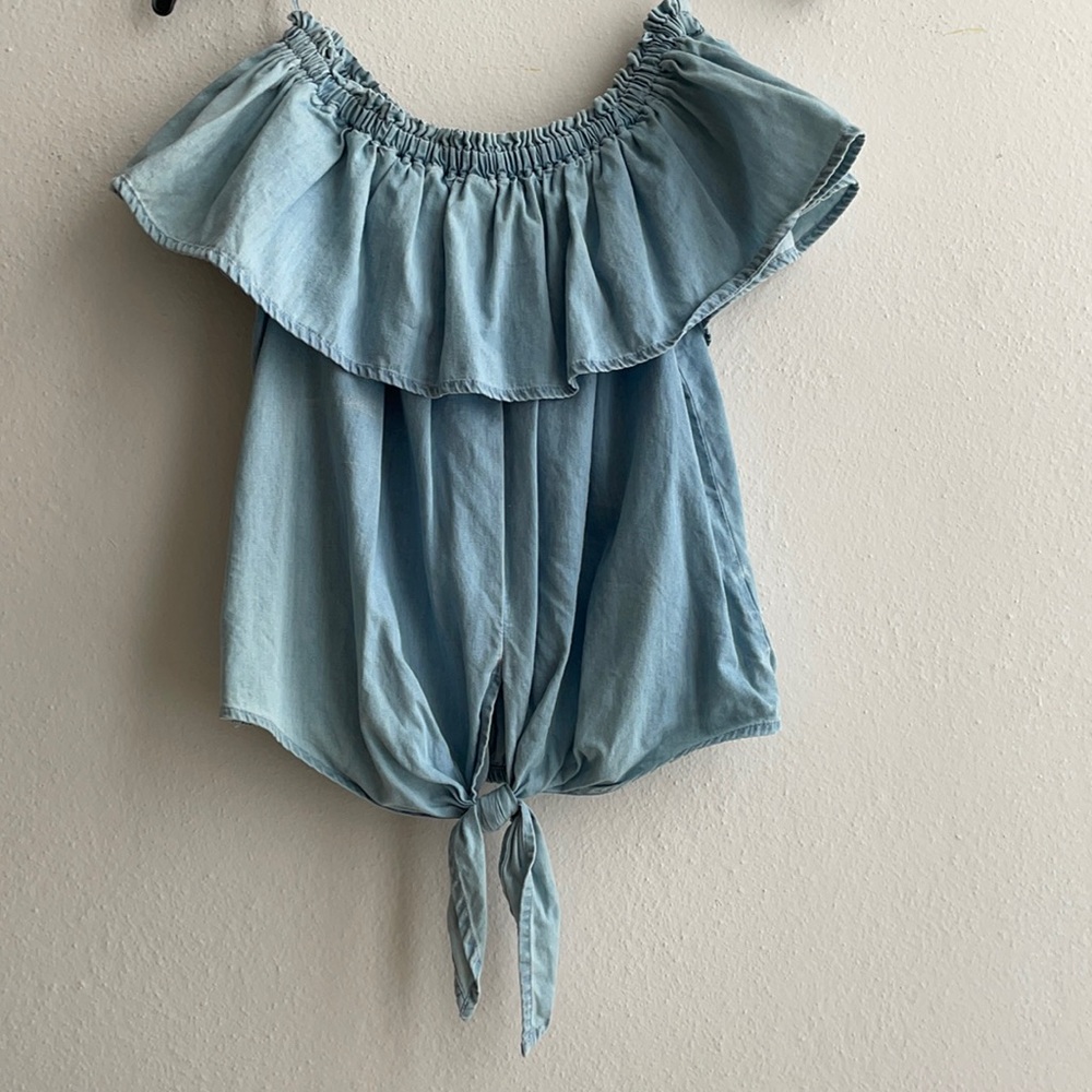 Off-shoulder top